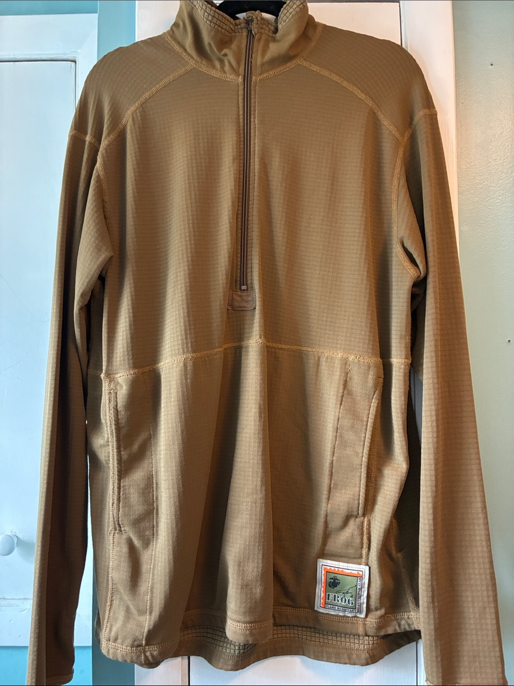 Men's Lightweight Half-Zip Shirt Jacket in Caramel Tan